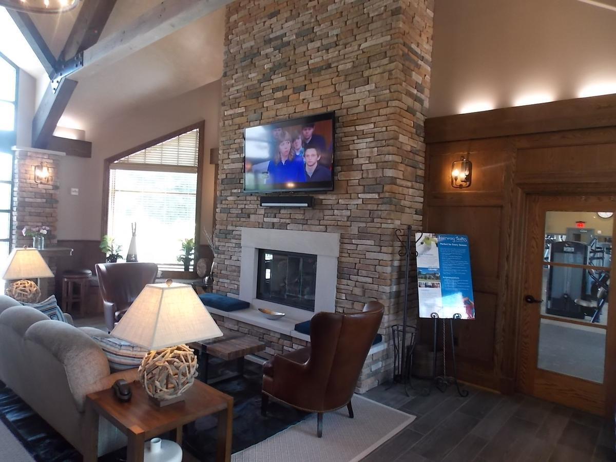Fairway Suites At The Peak French Creek Экстерьер фото