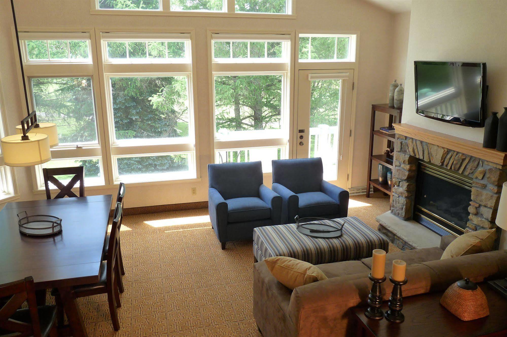Fairway Suites At The Peak French Creek Экстерьер фото